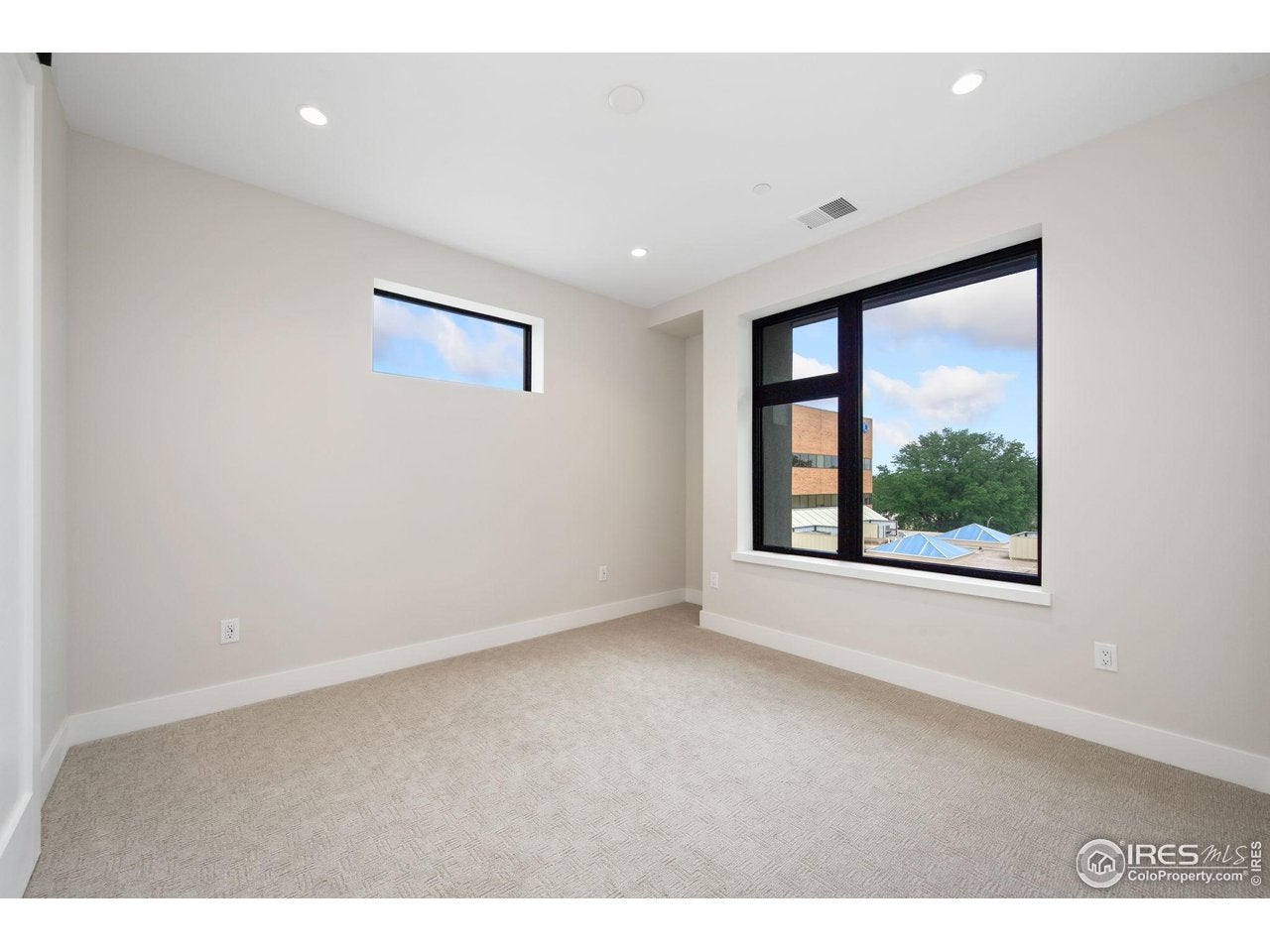 Loveland, Colorado, 80537, United States, 2 Bedrooms Bedrooms, ,3 BathroomsBathrooms,Residential,Active,1884717