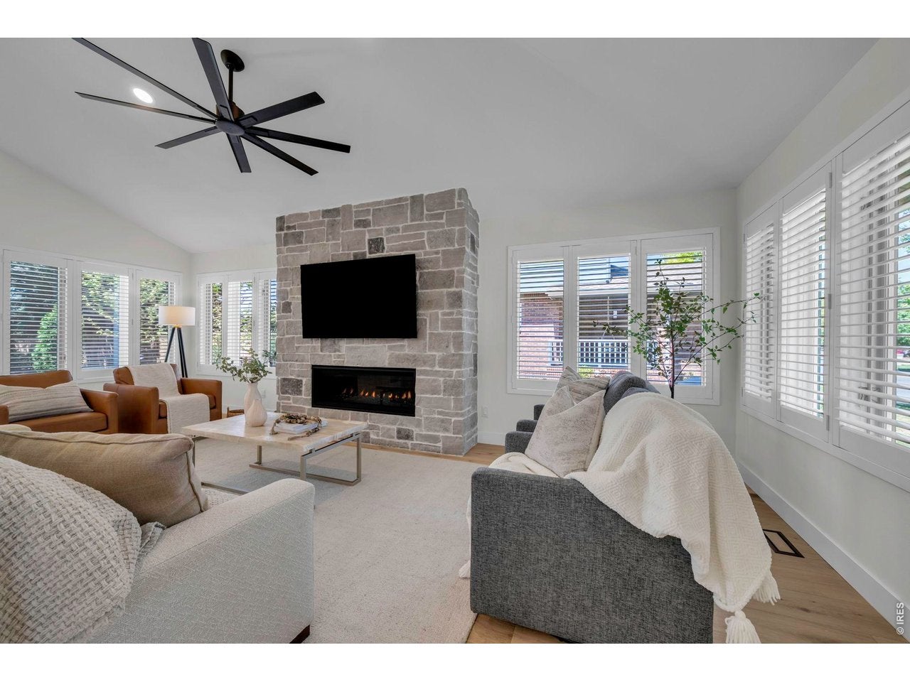 Louisville, Colorado, 80027, United States, 5 Bedrooms Bedrooms, ,5 BathroomsBathrooms,Residential,Active,2043815