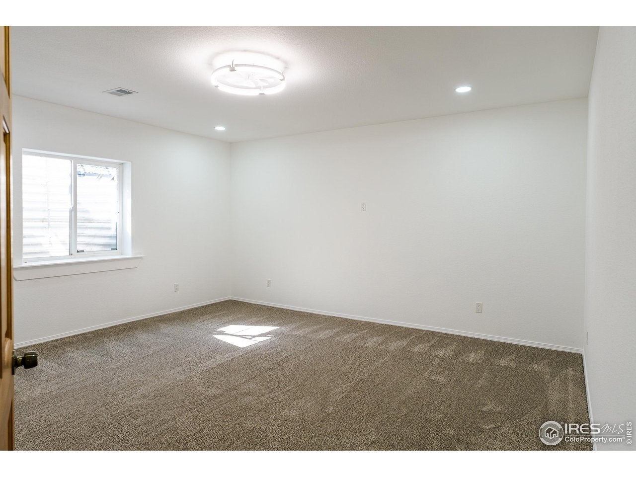 La Salle, Colorado, 80645, United States, 7 Bedrooms Bedrooms, ,4 BathroomsBathrooms,Residential,Active,2012914