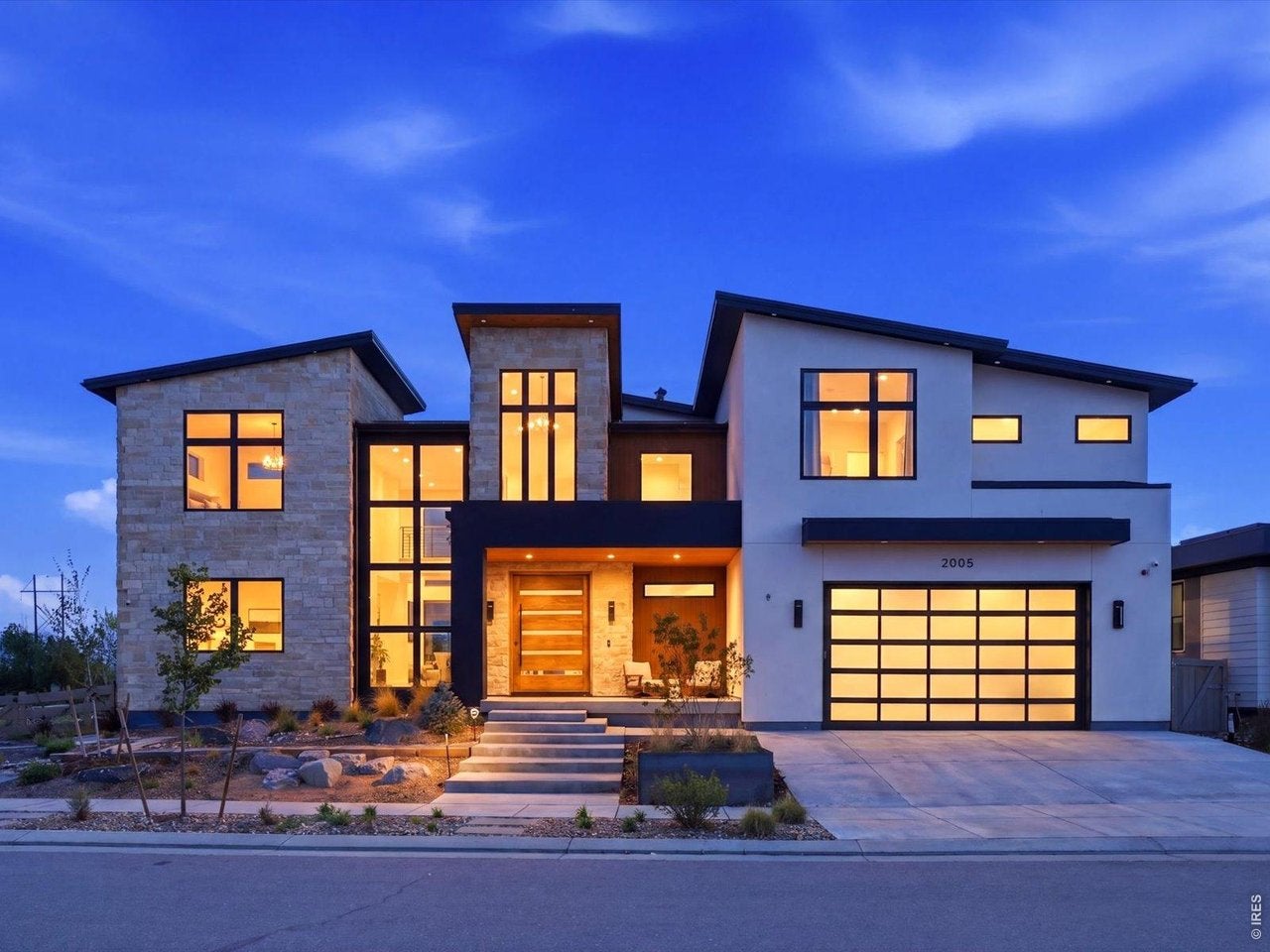 Louisville, Colorado, 80027, United States, 5 Bedrooms Bedrooms, ,7 BathroomsBathrooms,Residential,Active,2045701