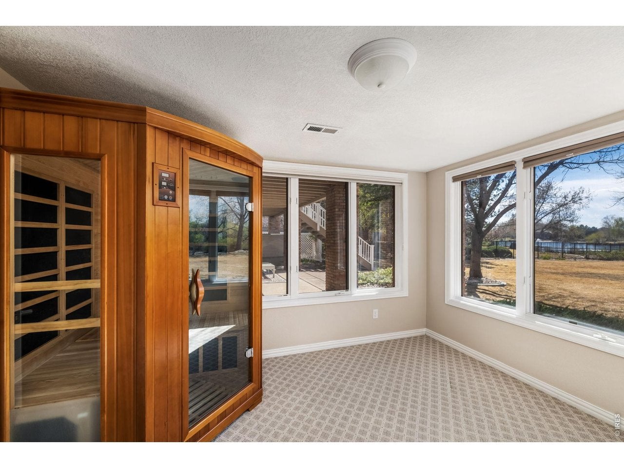 Thornton, Colorado, 80241, United States, 5 Bedrooms Bedrooms, ,5 BathroomsBathrooms,Residential,Active,2035050