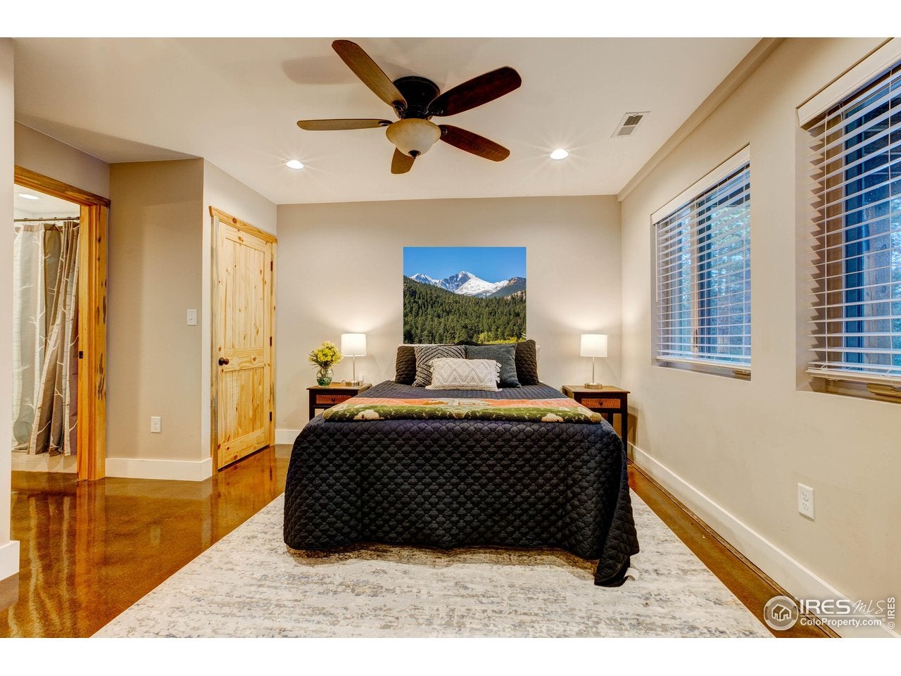 Lyons, Colorado, 80540, United States, 5 Bedrooms Bedrooms, ,4 BathroomsBathrooms,Residential,Active,2006864
