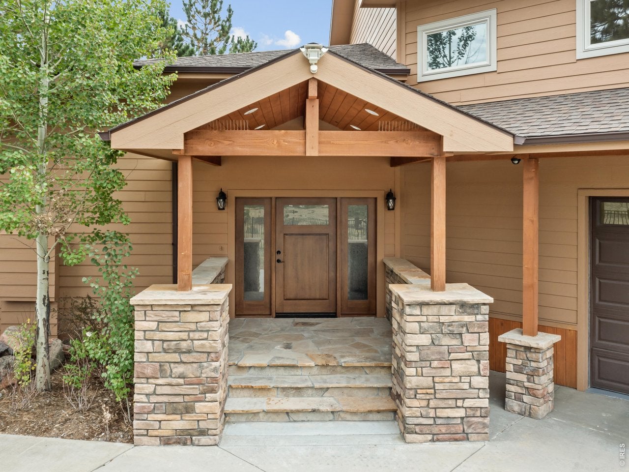 Estes Park, Colorado, 80517, United States, 5 Bedrooms Bedrooms, ,4 BathroomsBathrooms,Residential,Active,2043843