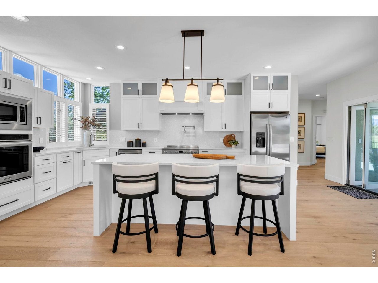 Louisville, Colorado, 80027, United States, 5 Bedrooms Bedrooms, ,5 BathroomsBathrooms,Residential,Active,2043815