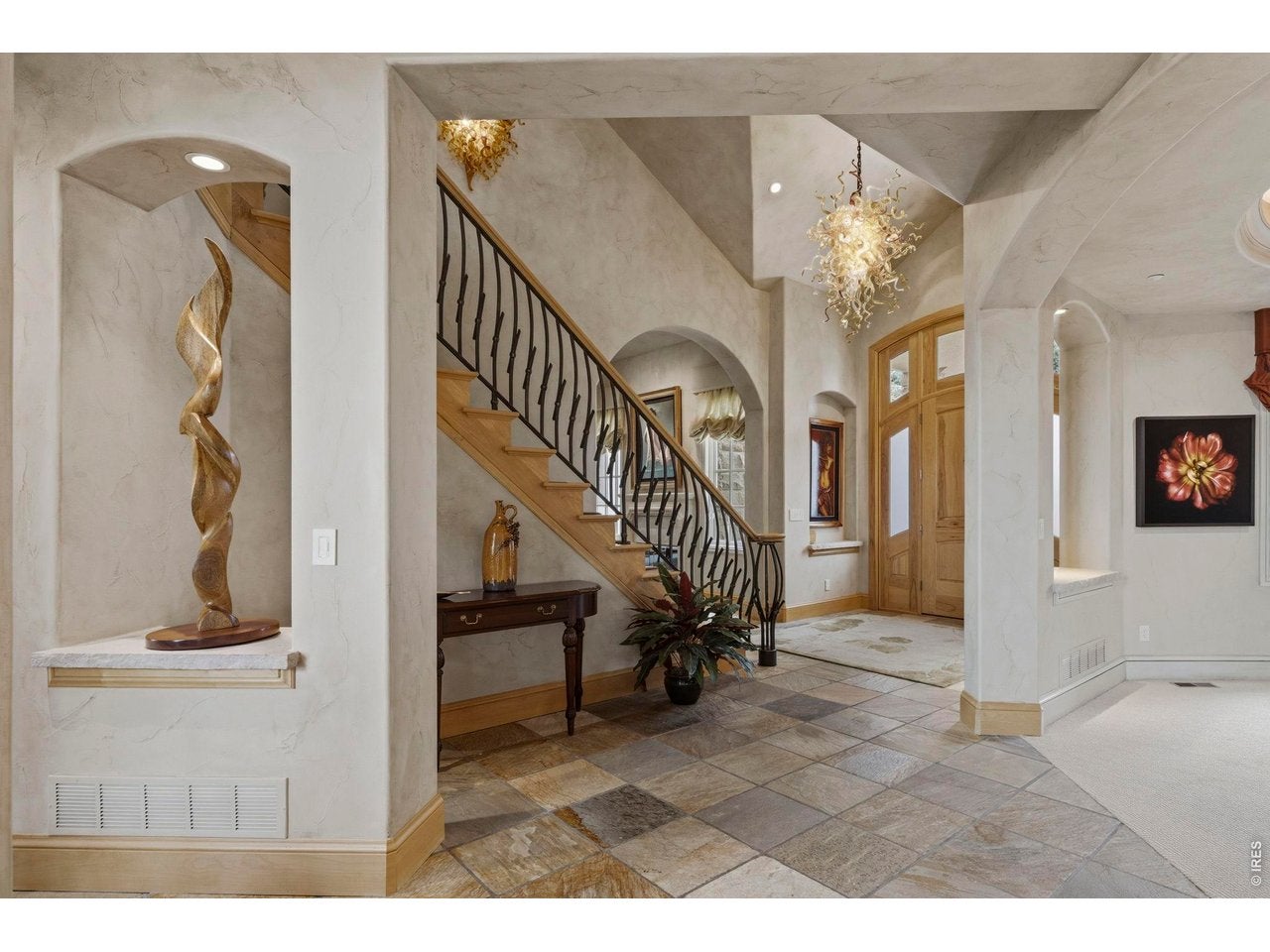 Niwot, Colorado, 80503, United States, 5 Bedrooms Bedrooms, ,6 BathroomsBathrooms,Residential,Active,2045621