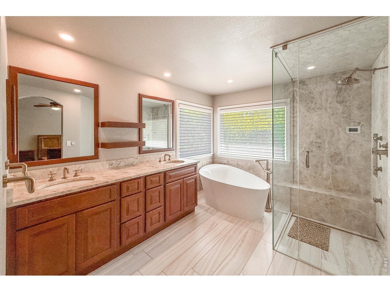 Longmont, Colorado, 80503, United States, 5 Bedrooms Bedrooms, ,5 BathroomsBathrooms,Residential,Active,2045796
