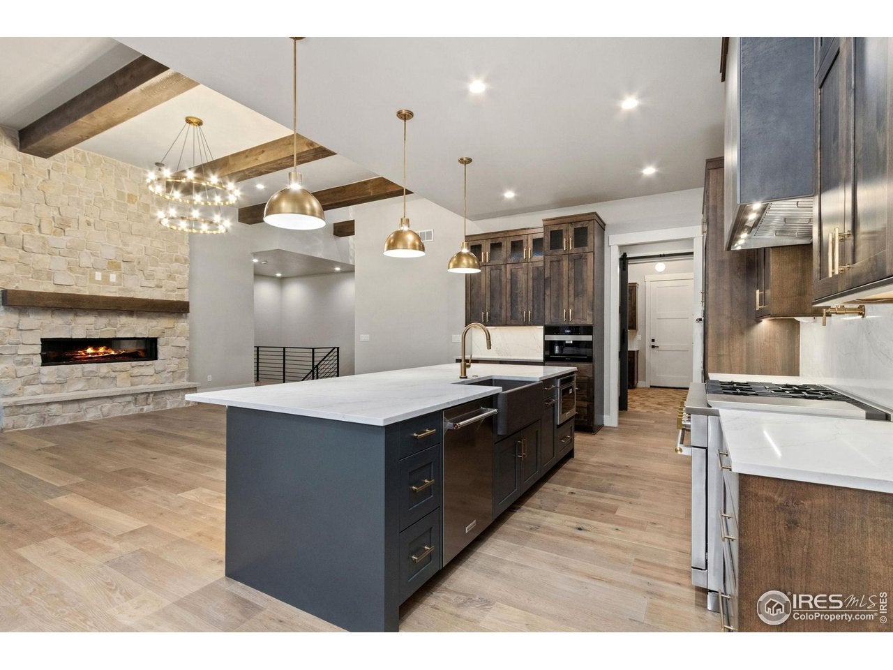 Windsor, Colorado, 80550, United States, 4 Bedrooms Bedrooms, ,6 BathroomsBathrooms,Residential,Active,1999927