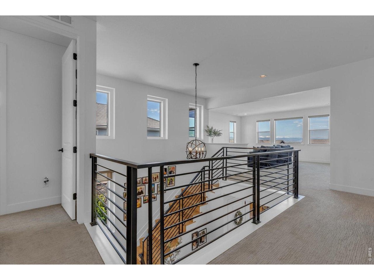 Broomfield, Colorado, 80023, United States, 5 Bedrooms Bedrooms, ,5 BathroomsBathrooms,Residential,Active,2052095