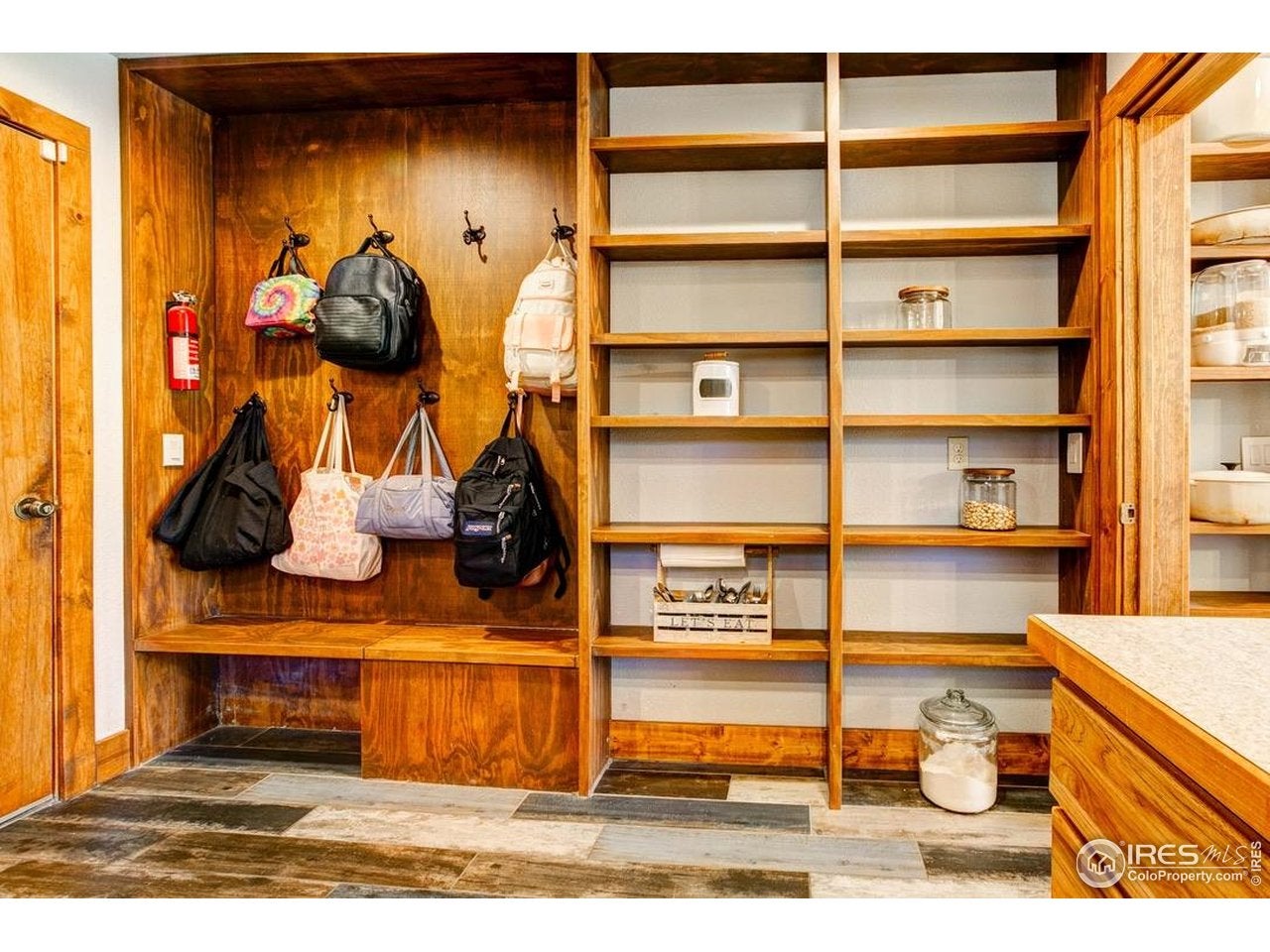 Estes Park, Colorado, 80517, United States, 4 Bedrooms Bedrooms, ,3 BathroomsBathrooms,Residential,Active,1990027