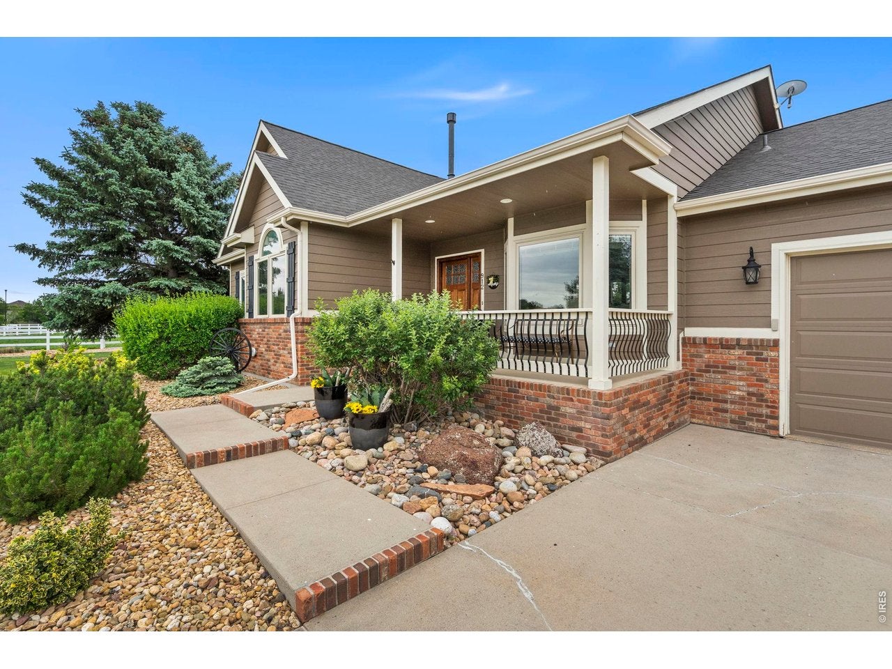 Windsor, Colorado, 80550, United States, 5 Bedrooms Bedrooms, ,4 BathroomsBathrooms,Residential,Active,2052058