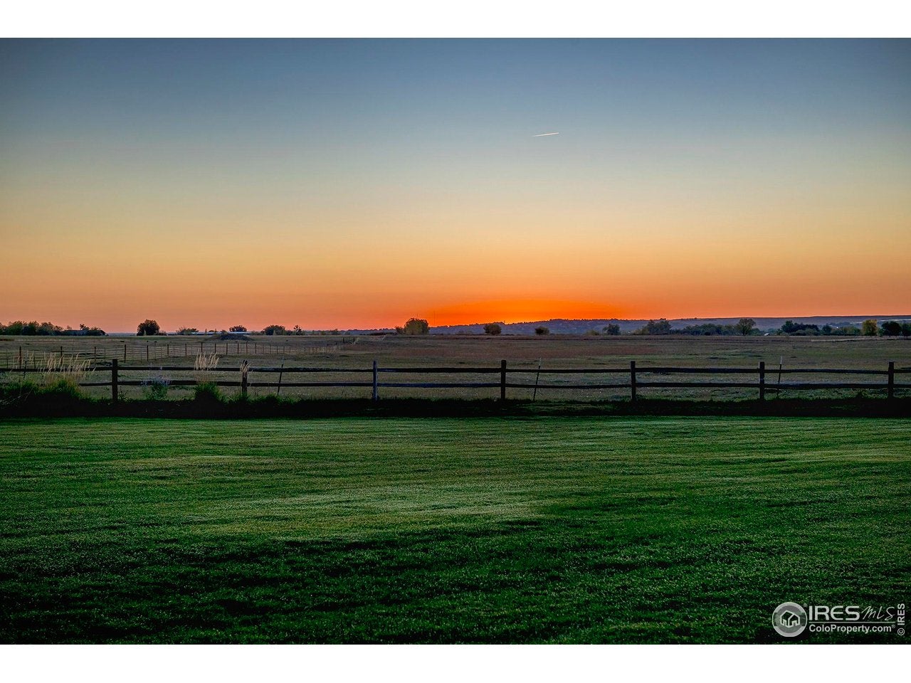 Longmont, Colorado, 80503, United States, 3 Bedrooms Bedrooms, ,3 BathroomsBathrooms,Residential,Contingent,1997617