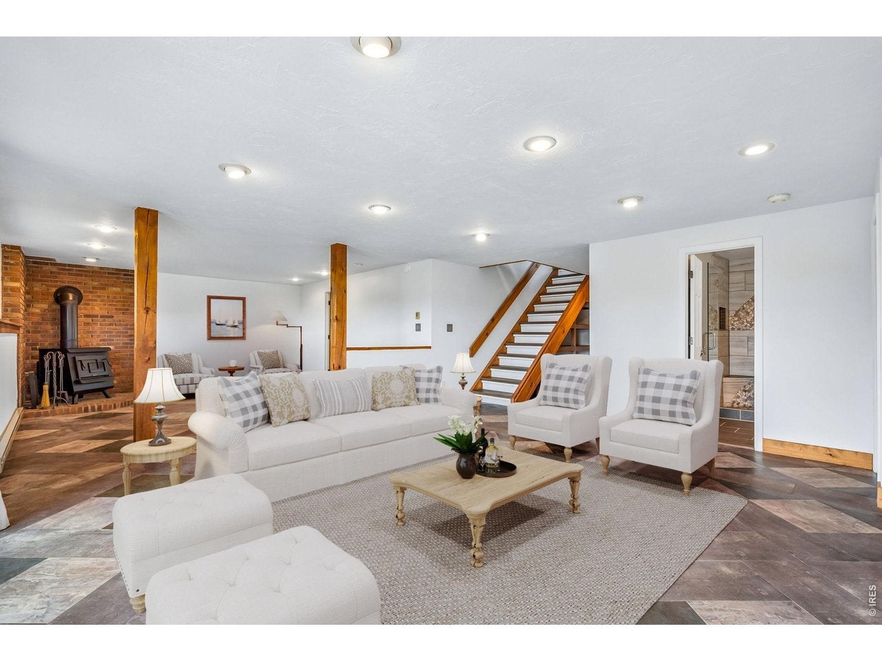 Loveland, Colorado, 80538, United States, 4 Bedrooms Bedrooms, ,3 BathroomsBathrooms,Residential,Active,2036031