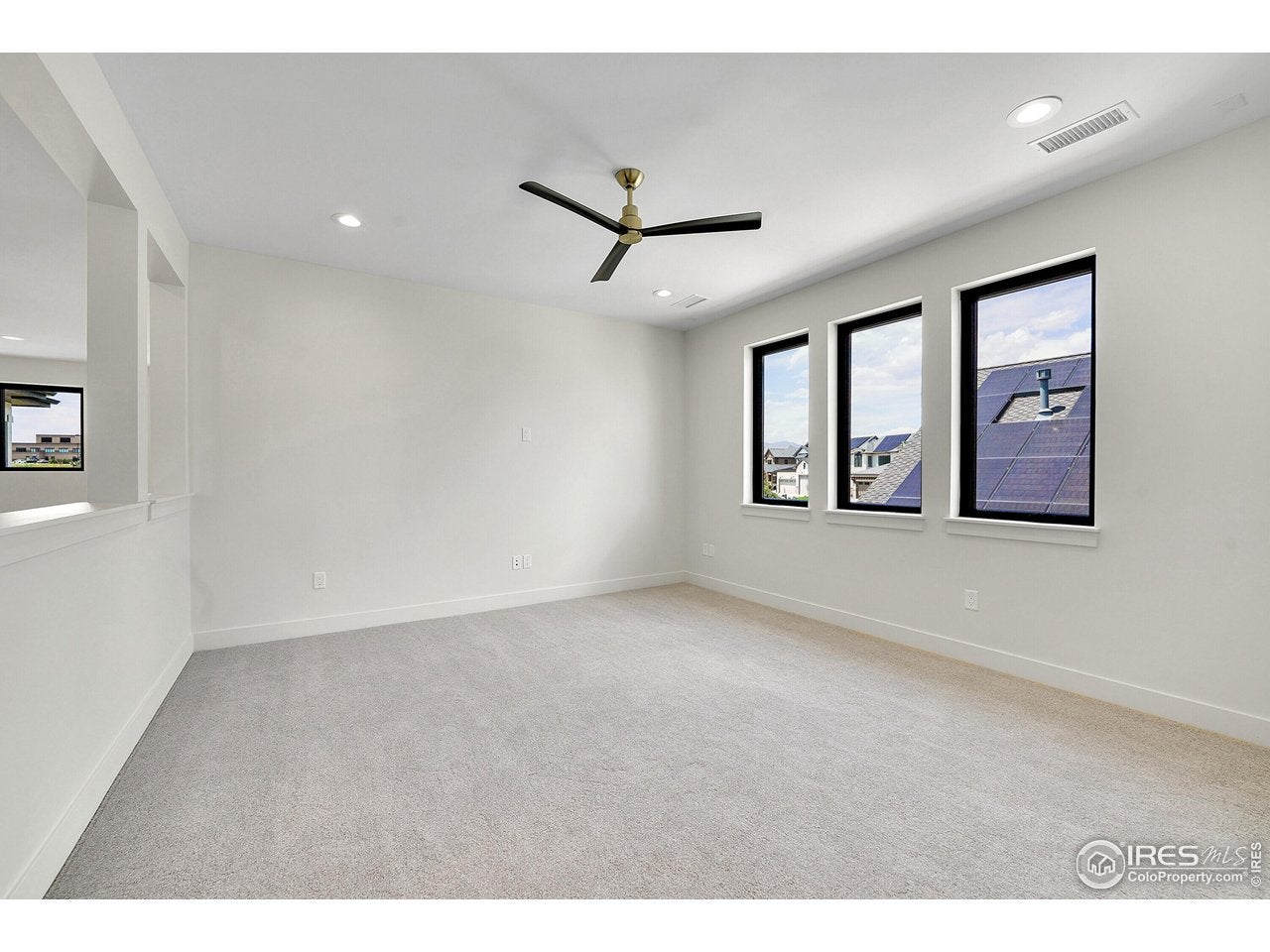 Louisville, Colorado, 80027, United States, 5 Bedrooms Bedrooms, ,6 BathroomsBathrooms,Residential,Active,2019833