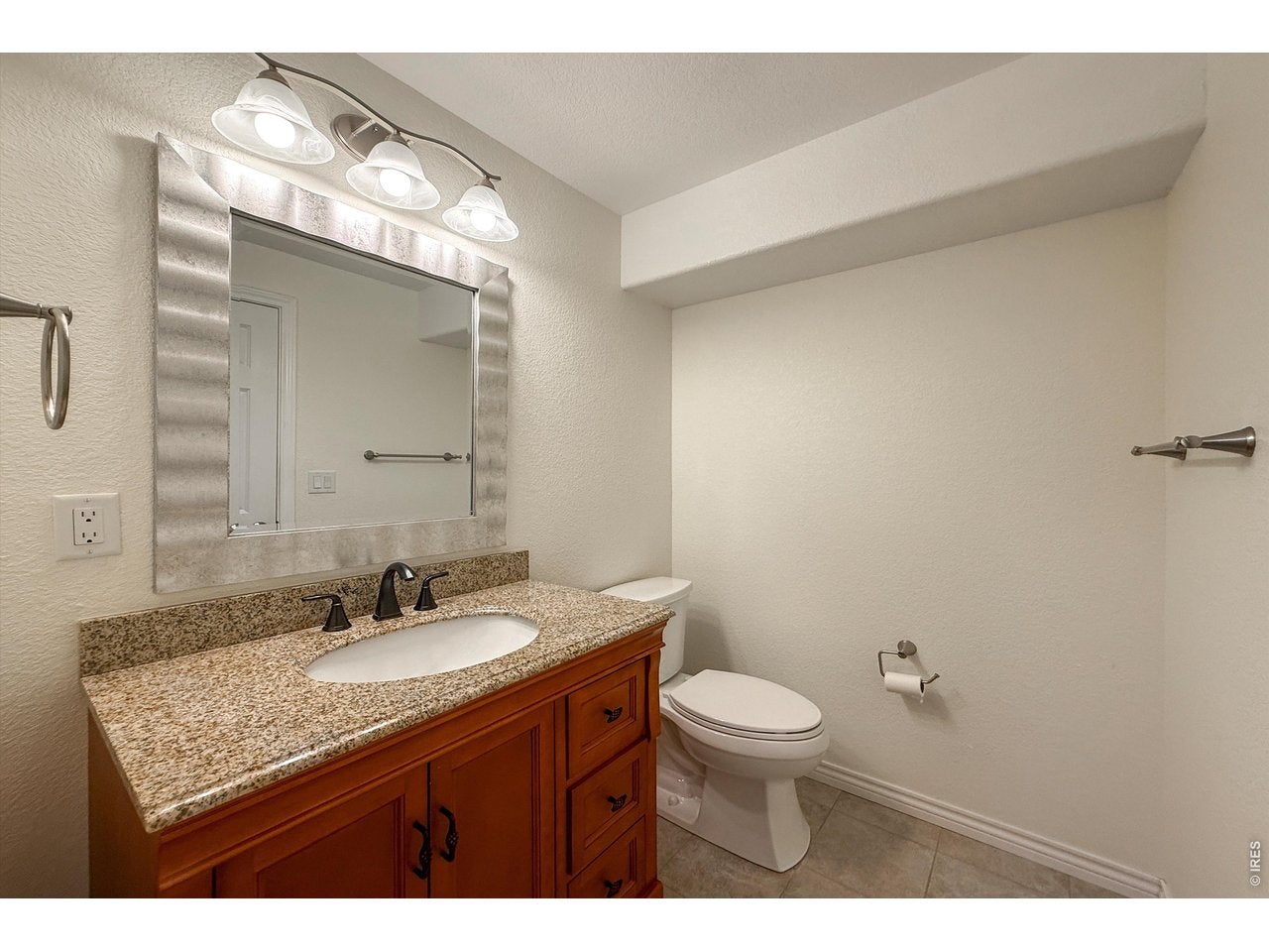 Longmont, Colorado, 80503, United States, 5 Bedrooms Bedrooms, ,5 BathroomsBathrooms,Residential,Active,2045796