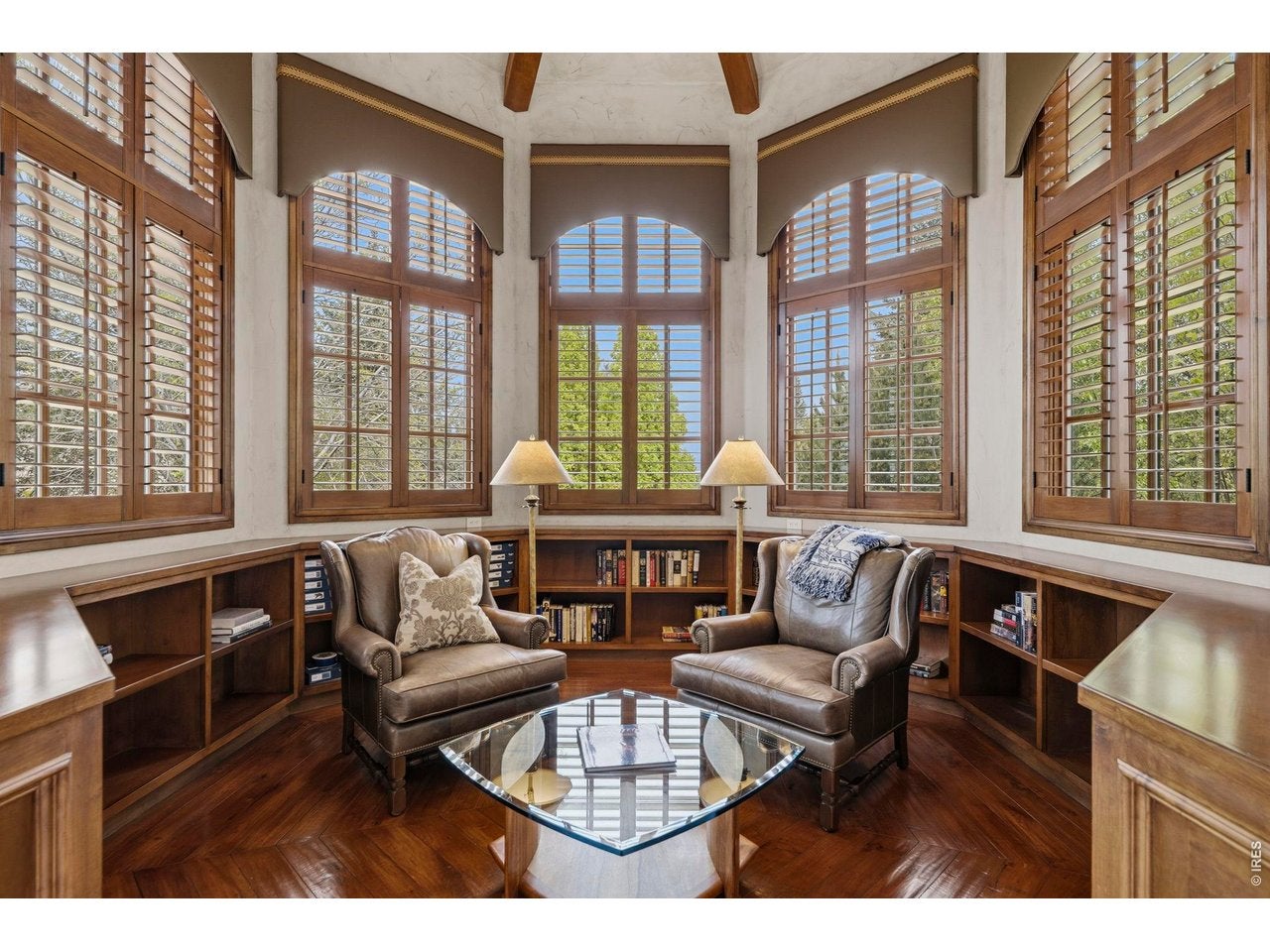 Niwot, Colorado, 80503, United States, 5 Bedrooms Bedrooms, ,6 BathroomsBathrooms,Residential,Active,2045621