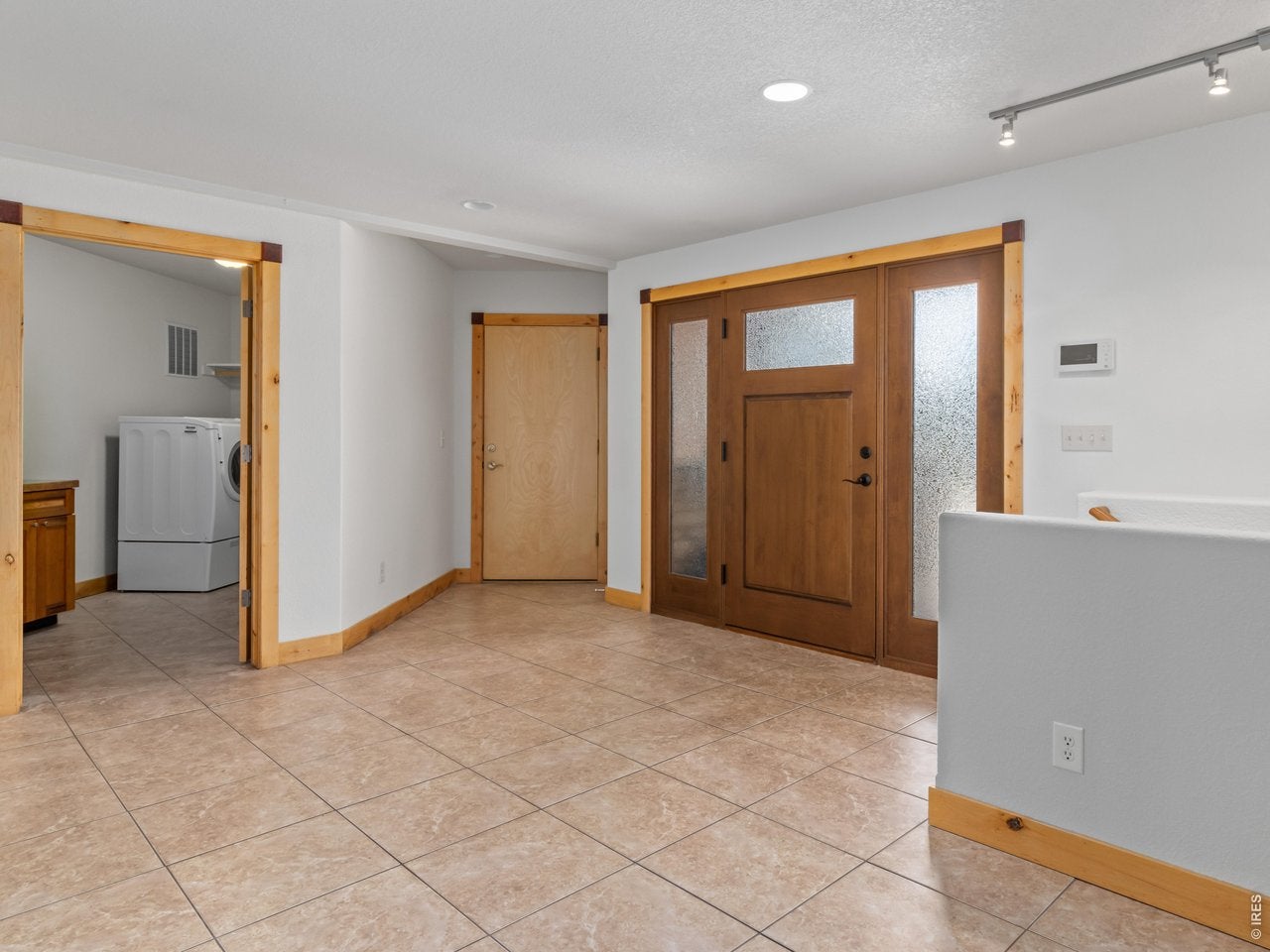 Estes Park, Colorado, 80517, United States, 5 Bedrooms Bedrooms, ,4 BathroomsBathrooms,Residential,Active,2043843