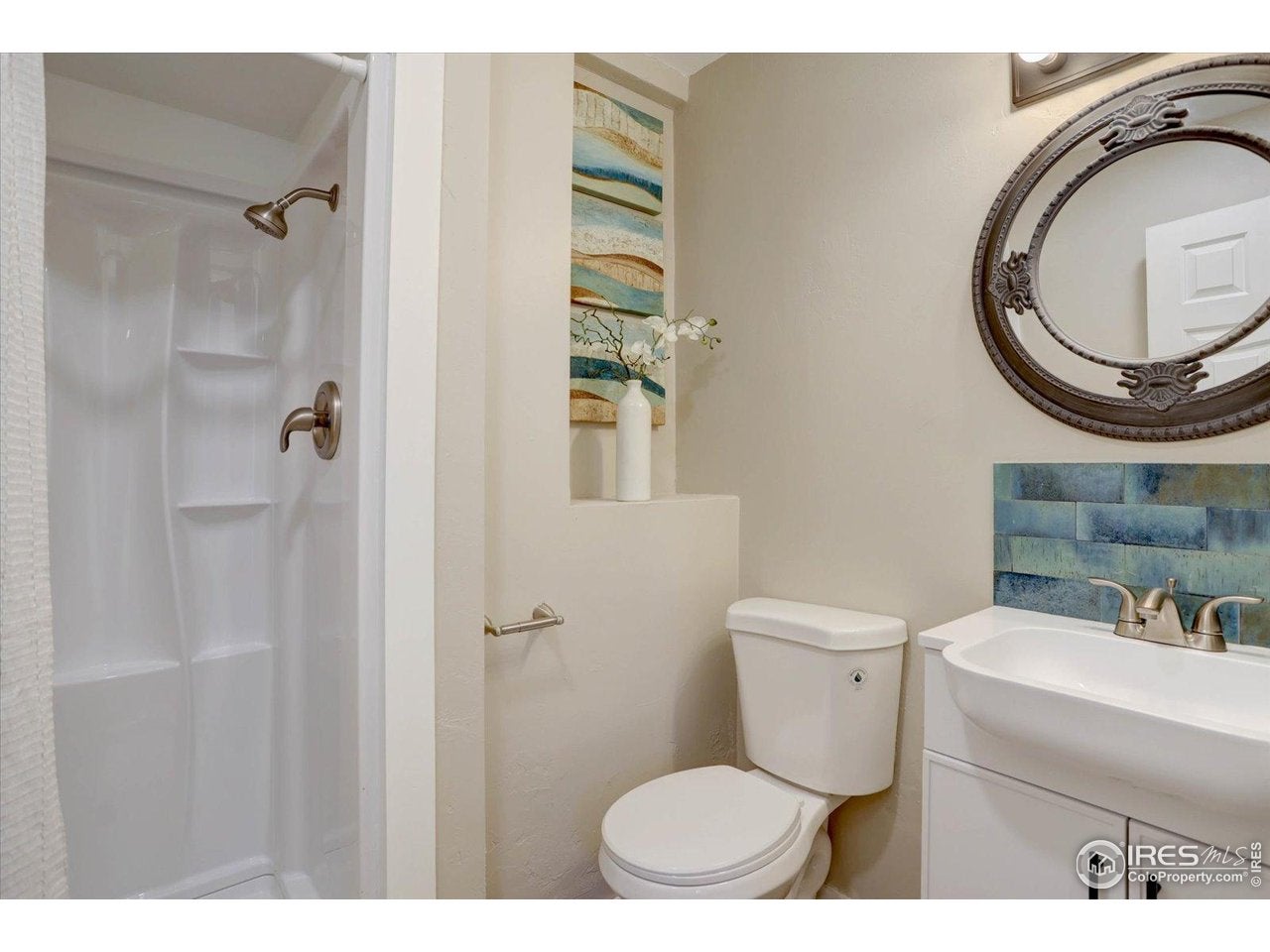 Lyons, Colorado, 80540, United States, 3 Bedrooms Bedrooms, ,2 BathroomsBathrooms,Residential,Active,1969834