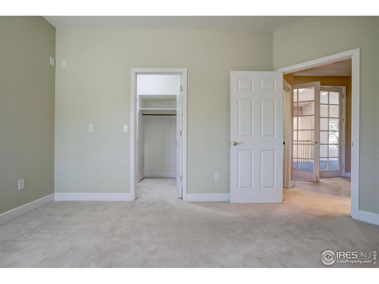 Estes Park, Colorado, 80517, United States, 4 Bedrooms Bedrooms, ,3 BathroomsBathrooms,Residential,Active,1952630