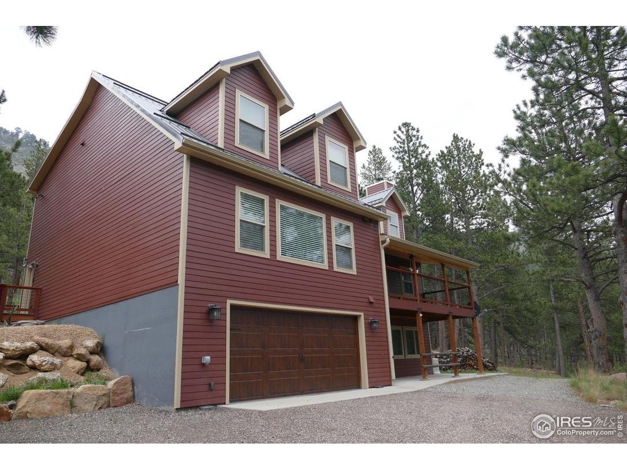Lyons, Colorado, 80540, United States, 5 Bedrooms Bedrooms, ,4 BathroomsBathrooms,Residential,Active,2006864