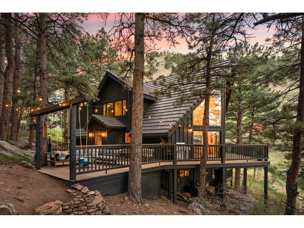 Boulder, Colorado, 80304, United States, 4 Bedrooms Bedrooms, ,4 BathroomsBathrooms,Residential,Contingent,2045742