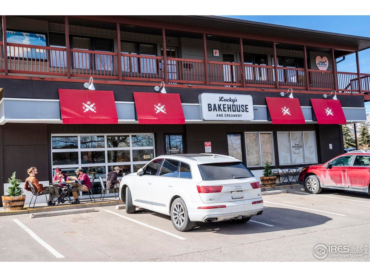 Boulder, Colorado, 80304, United States, 4 Bedrooms Bedrooms, ,3 BathroomsBathrooms,Residential,Active,2017501