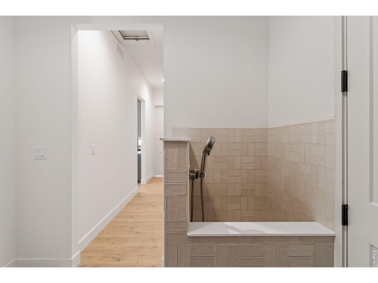 Windsor, Colorado, 80550, United States, 5 Bedrooms Bedrooms, ,4 BathroomsBathrooms,Residential,Active,1972154