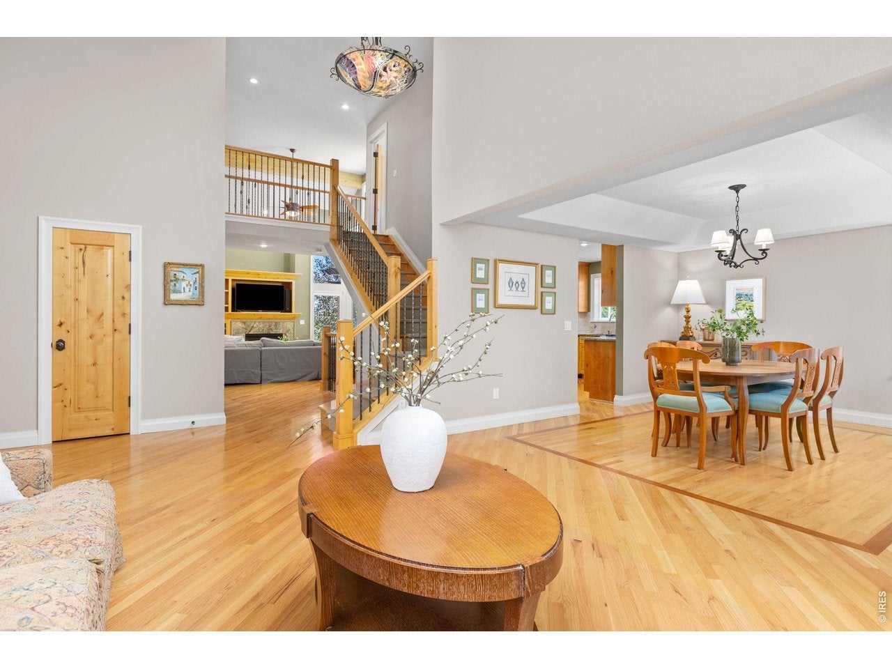 Louisville, Colorado, 80027, United States, 5 Bedrooms Bedrooms, ,5 BathroomsBathrooms,Residential,Active,2041594