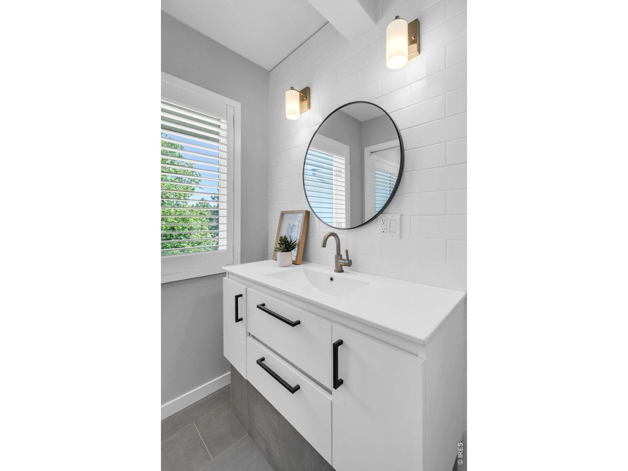 Louisville, Colorado, 80027, United States, 5 Bedrooms Bedrooms, ,5 BathroomsBathrooms,Residential,Active,2043815