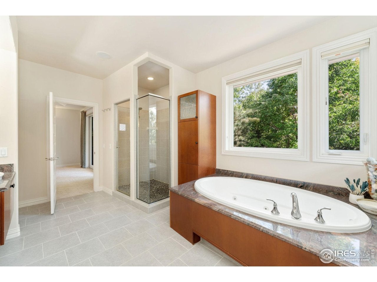 Lafayette, Colorado, 80026, United States, 6 Bedrooms Bedrooms, ,5 BathroomsBathrooms,Residential,Active,1945353