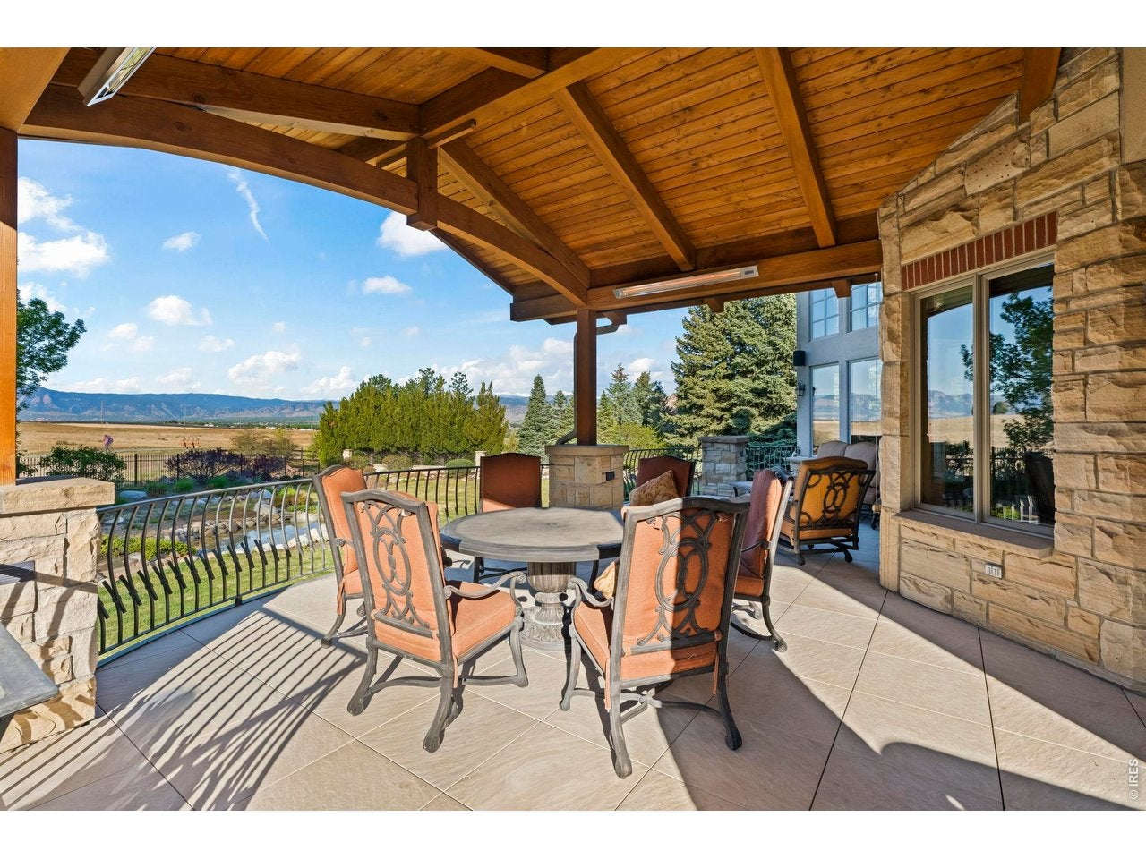 Niwot, Colorado, 80503, United States, 5 Bedrooms Bedrooms, ,6 BathroomsBathrooms,Residential,Active,2045621
