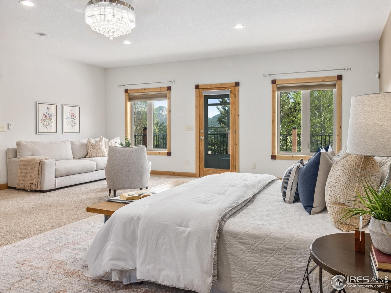 Estes Park, Colorado, 80517, United States, 5 Bedrooms Bedrooms, ,4 BathroomsBathrooms,Residential,Contingent,1824567