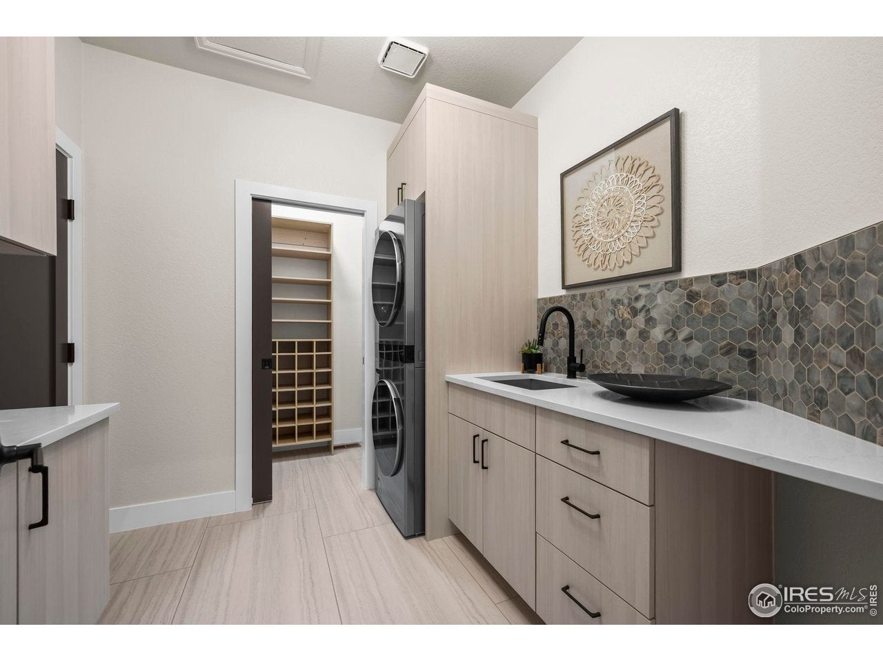 Boulder, Colorado, 80301, United States, 4 Bedrooms Bedrooms, ,4 BathroomsBathrooms,Residential,Active,1997569