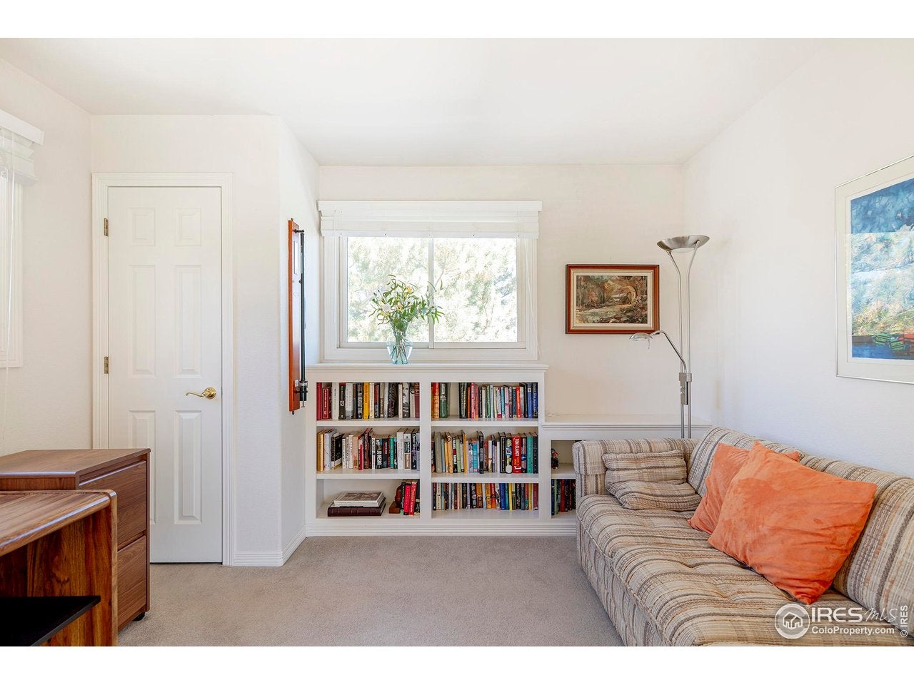 Longmont, Colorado, 80503, United States, 3 Bedrooms Bedrooms, ,3 BathroomsBathrooms,Residential,Contingent,1997617