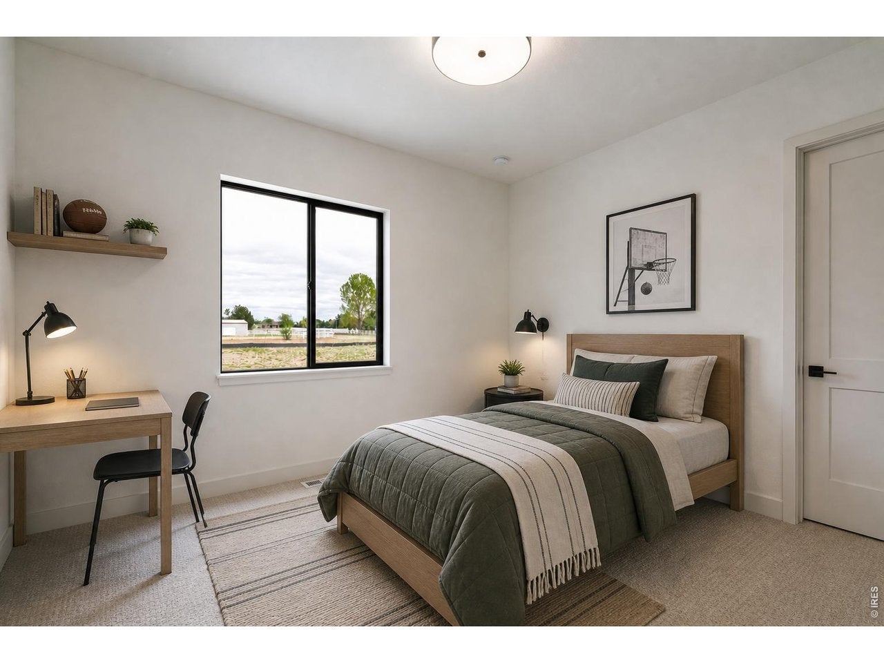 Windsor, Colorado, 80550, United States, 5 Bedrooms Bedrooms, ,4 BathroomsBathrooms,Residential,Active,1972154