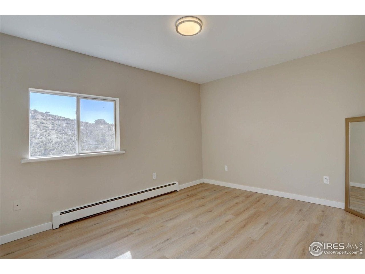 Lyons, Colorado, 80540, United States, 3 Bedrooms Bedrooms, ,2 BathroomsBathrooms,Residential,Active,1969834