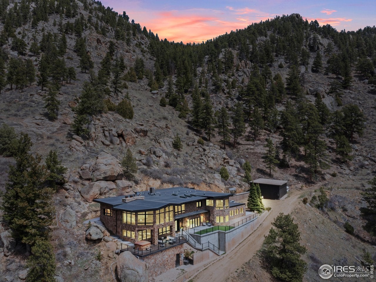 Estes Park, Colorado, 80517, United States, 5 Bedrooms Bedrooms, ,4 BathroomsBathrooms,Residential,Active,1787134