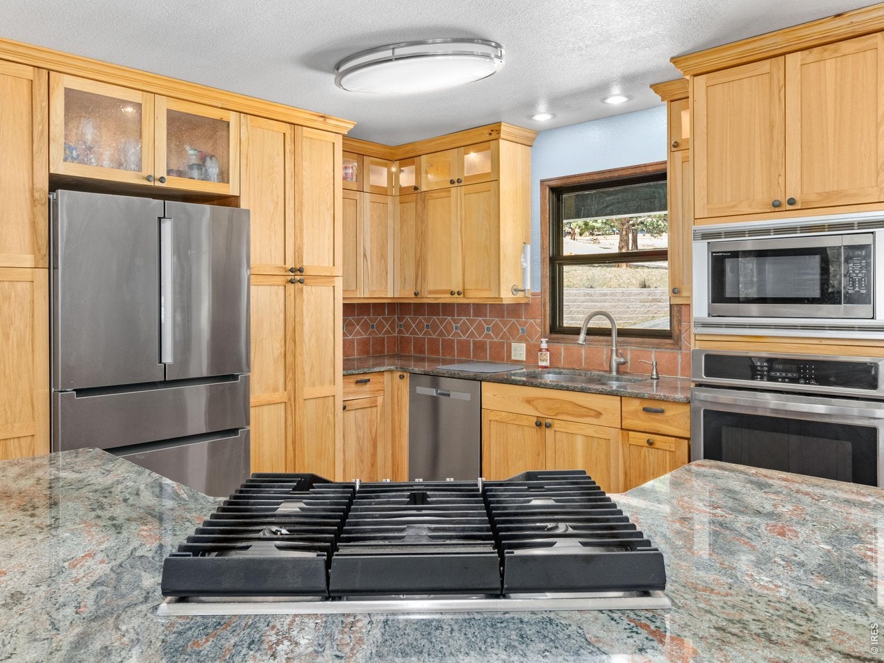 Estes Park, Colorado, 80517, United States, 5 Bedrooms Bedrooms, ,3 BathroomsBathrooms,Residential,Active,2038183