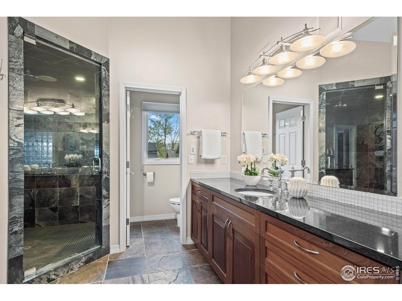 Boulder, Colorado, 80301, United States, 3 Bedrooms Bedrooms, ,4 BathroomsBathrooms,Residential,Active,1997580