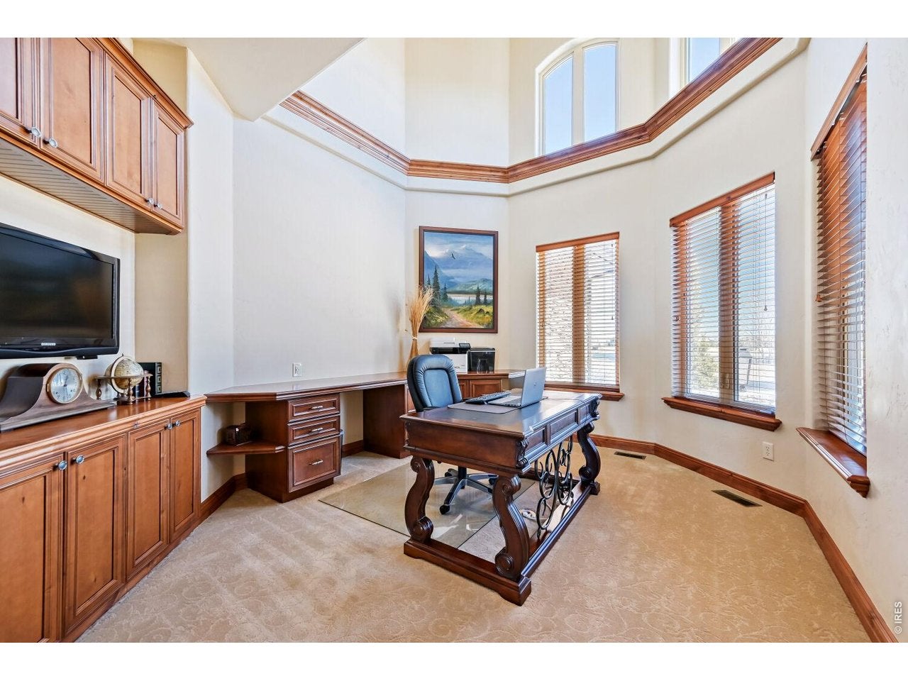 Longmont, Colorado, 80504, United States, 4 Bedrooms Bedrooms, ,5 BathroomsBathrooms,Residential,Active,2033410