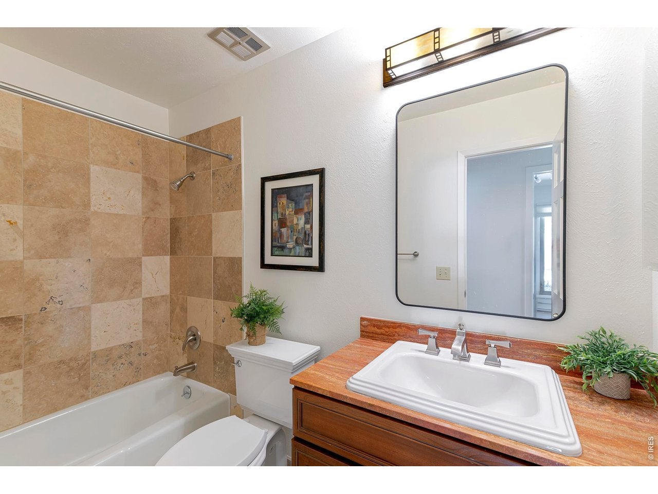 Boulder, Colorado, 80304, United States, 3 Bedrooms Bedrooms, ,3 BathroomsBathrooms,Residential,Active,2044571