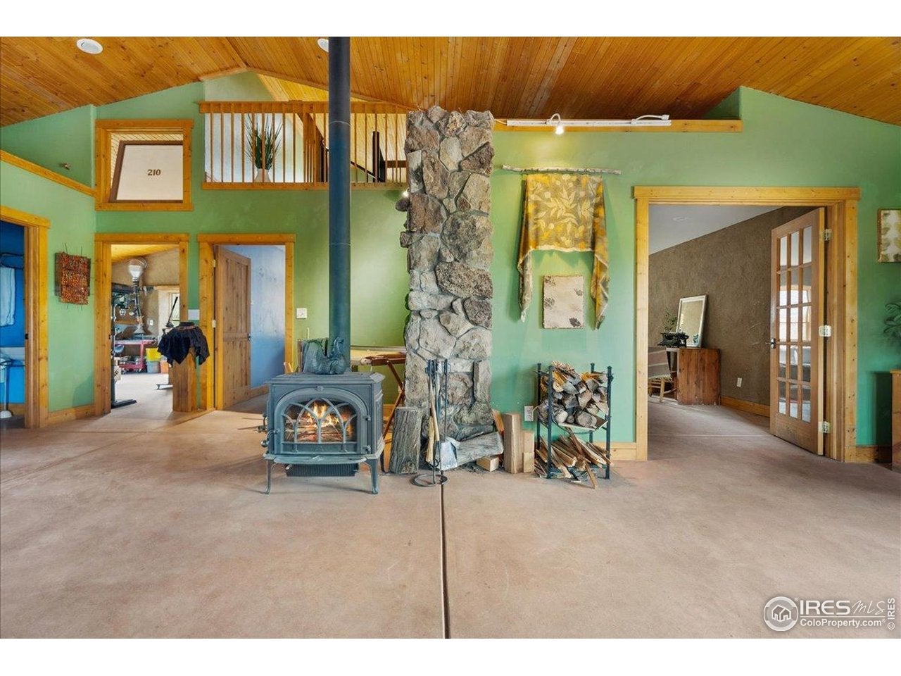 Loveland, Colorado, 80537, United States, 5 Bedrooms Bedrooms, ,2 BathroomsBathrooms,Residential,Active,1877833