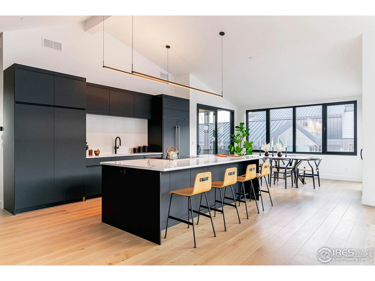 Boulder, Colorado, 80304, United States, 5 Bedrooms Bedrooms, ,5 BathroomsBathrooms,Residential,Active,2015466