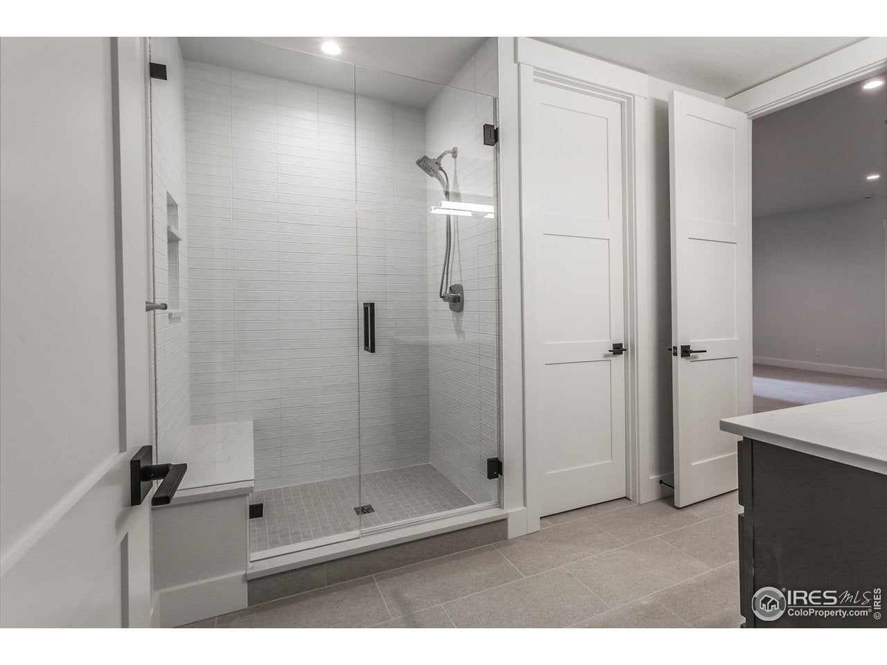 Berthoud, Colorado, 80513, United States, 4 Bedrooms Bedrooms, ,4 BathroomsBathrooms,Residential,Active,1995272