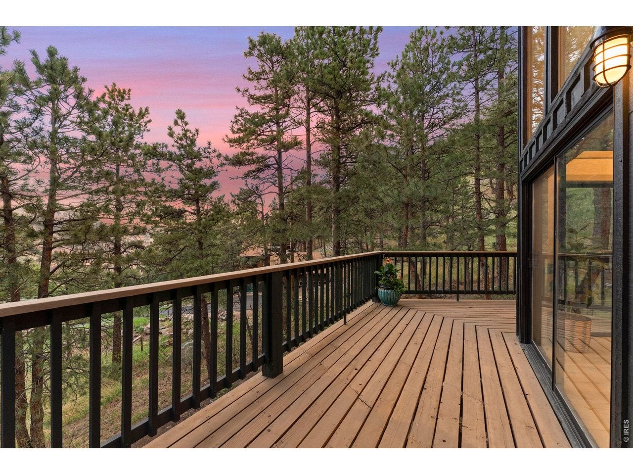 Boulder, Colorado, 80304, United States, 4 Bedrooms Bedrooms, ,4 BathroomsBathrooms,Residential,Contingent,2045742