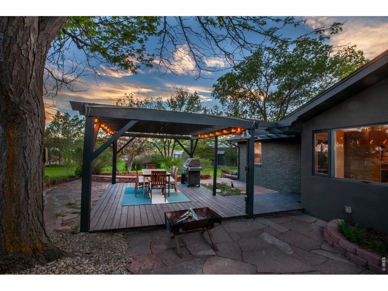 Longmont, Colorado, 80503, United States, 4 Bedrooms Bedrooms, ,4 BathroomsBathrooms,Residential,Contingent,2045596