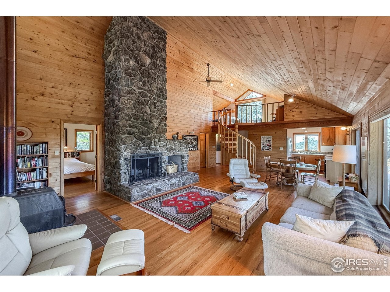 Lyons, Colorado, 80540, United States, 2 Bedrooms Bedrooms, ,2 BathroomsBathrooms,Residential,Active,1876678