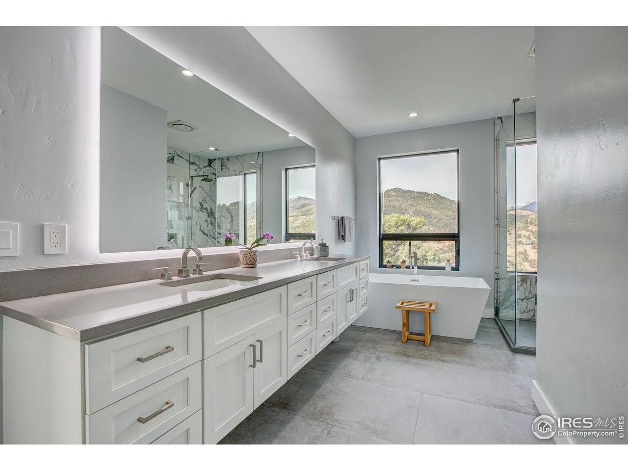 Glen Haven, Colorado, 80532, United States, 2 Bedrooms Bedrooms, ,2 BathroomsBathrooms,Residential,Active,2028533