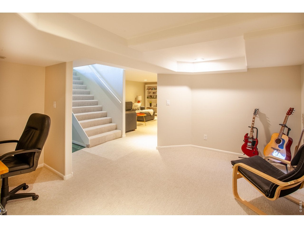 Longmont, Colorado, 80503, United States, 4 Bedrooms Bedrooms, ,4 BathroomsBathrooms,Residential,Contingent,2045596