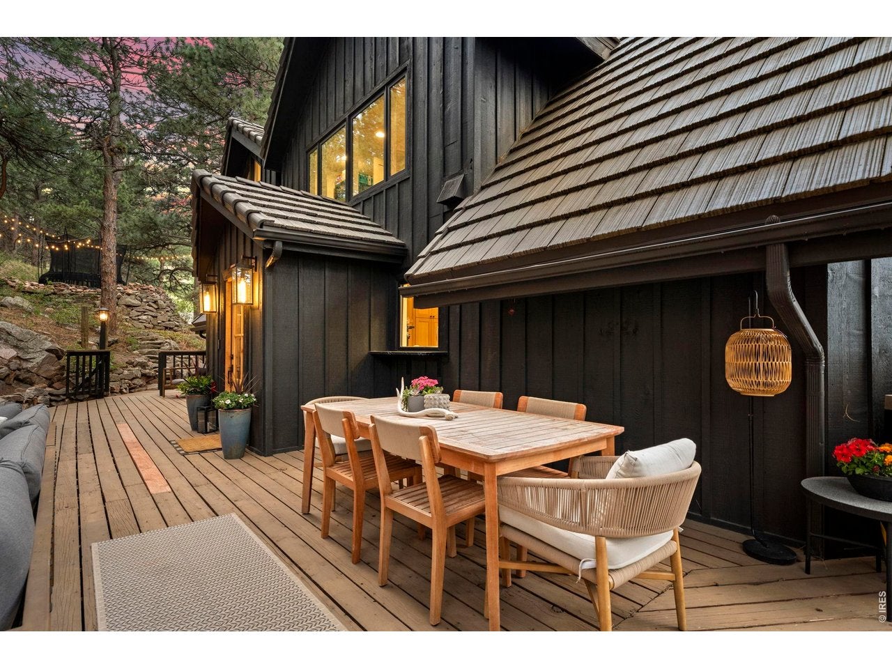 Boulder, Colorado, 80304, United States, 4 Bedrooms Bedrooms, ,4 BathroomsBathrooms,Residential,Contingent,2045742