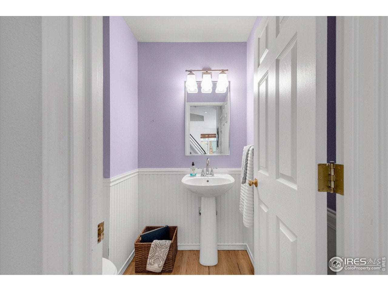 Boulder, Colorado, 80304, United States, 5 Bedrooms Bedrooms, ,4 BathroomsBathrooms,Residential,Active,1996274